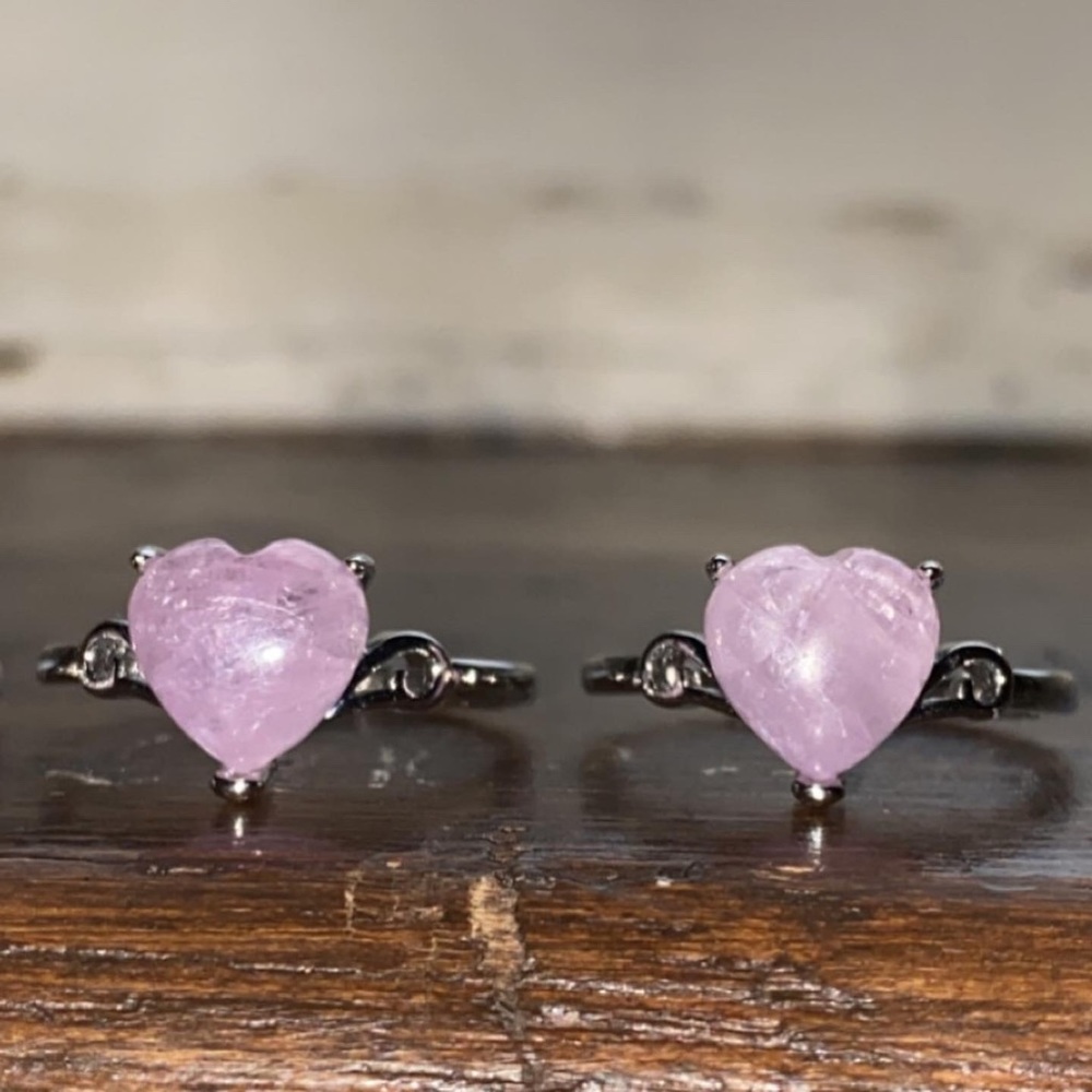 kunzite rings :) - Picture 2 of 3